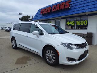 2019 Chrysler Pacifica for sale in Roseville MI