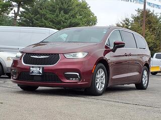 2023 Chrysler Pacifica for sale in Tuscola IL
