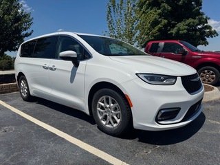 2023 Chrysler Pacifica for sale in Greenville SC