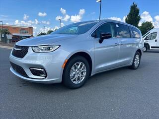 2024 Chrysler Pacifica for sale in Pineville NC