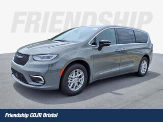 2025 Chrysler Pacifica