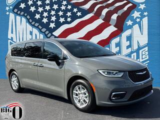 2025 Chrysler Pacifica