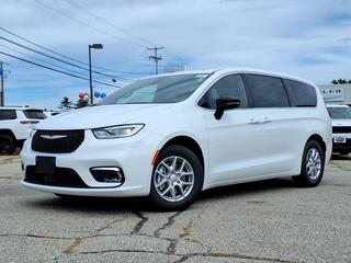 2026 Chrysler Pacifica for sale in Rochester NH