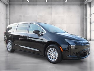 2027 Chrysler Pacifica