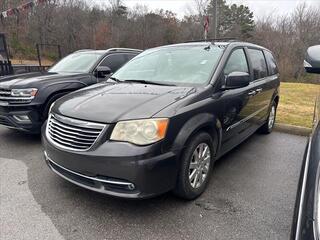 2015 Chrysler Town And Country for sale in Knoxville TN