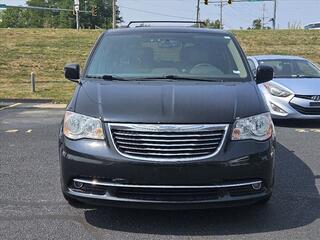 2016 Chrysler Town And Country