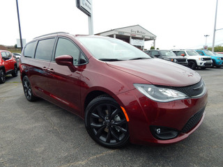 2020 Chrysler Pacifica for sale in Clarksville TN