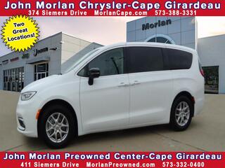 2024 Chrysler Pacifica