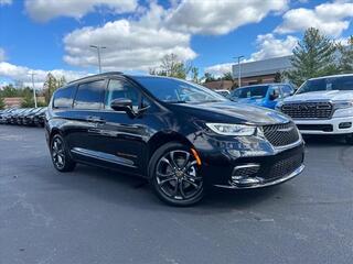 2024 Chrysler Pacifica for sale in Cincinnati OH