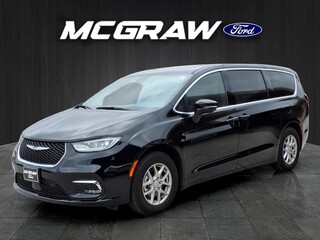 2025 Chrysler Pacifica