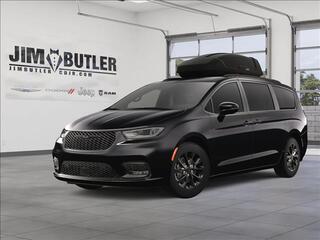 2025 Chrysler Pacifica for sale in Linn MO