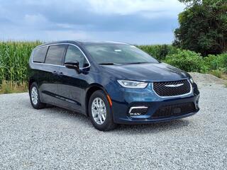 2025 Chrysler Pacifica