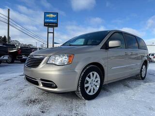 2014 Chrysler Town And Country for sale in Alpena MI