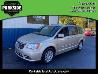 2015 Chrysler Town And Country for sale in Jamestown NY