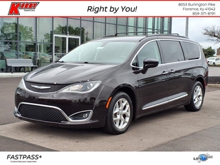 2017 Chrysler Pacifica for sale in Florence KY