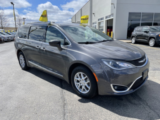 2020 Chrysler Pacifica for sale in Platteville WI