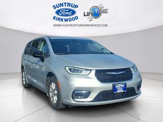 2024 Chrysler Pacifica