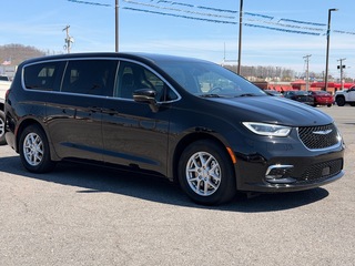 2025 Chrysler Pacifica for sale in Beckley WV