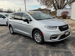 2026 Chrysler Pacifica