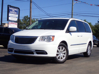 2016 Chrysler Town & Country