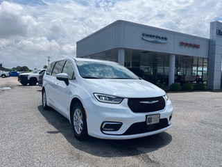 2023 Chrysler Pacifica