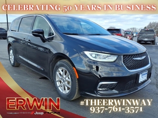 2024 Chrysler Pacifica for sale in Troy OH