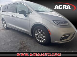 2024 Chrysler Pacifica for sale in Shelbyville IN