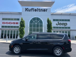 2025 Chrysler Pacifica