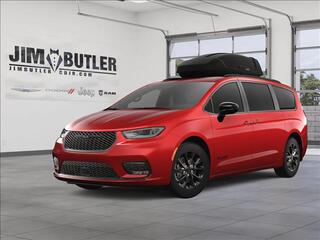 2025 Chrysler Pacifica for sale in Linn MO