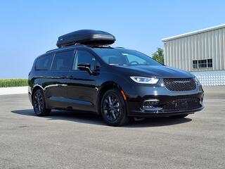 2025 Chrysler Pacifica
