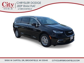 2025 Chrysler Pacifica