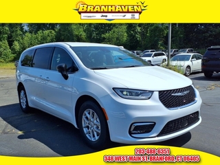 2026 Chrysler Pacifica for sale in Branford CT
