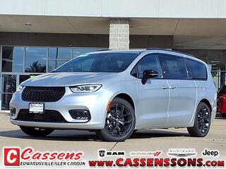 2026 Chrysler Pacifica for sale in Glen Carbon IL