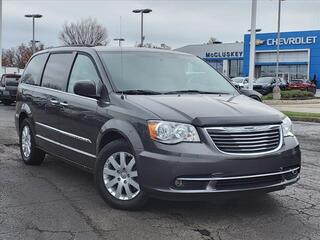 2016 Chrysler Town And Country for sale in Cincinnati OH