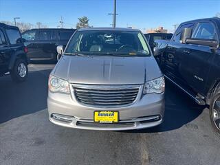 2016 Chrysler Town And Country