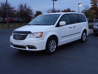 2016 Chrysler Town And Country for sale in College Station TX