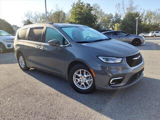 2022 Chrysler Pacifica for sale in Clarksville TN