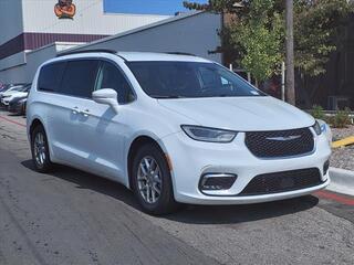 2022 Chrysler Pacifica