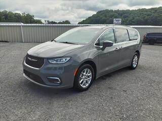 2022 Chrysler Pacifica for sale in Princeton WV