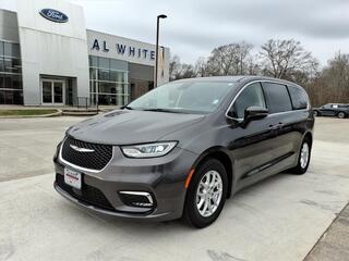 2023 Chrysler Pacifica for sale in Manchester TN