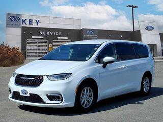 2023 Chrysler Pacifica for sale in Thomaston ME