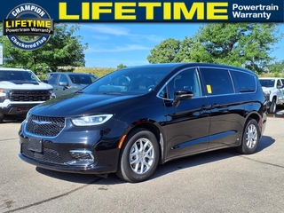 2025 Chrysler Pacifica