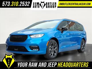 2026 Chrysler Pacifica