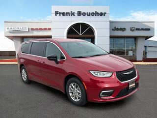 2026 Chrysler Pacifica for sale in Janesville WI