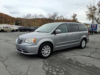 2014 Chrysler Town And Country for sale in Johnson City TN
