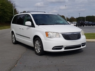 2014 Chrysler Town And Country for sale in Ringold GA