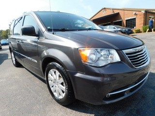 2015 Chrysler Town & Country for sale in Clarksville TN