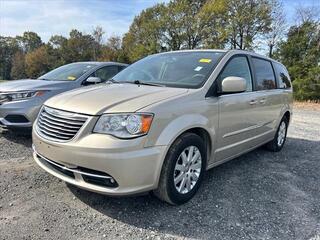 2016 Chrysler Town And Country for sale in Pineville NC