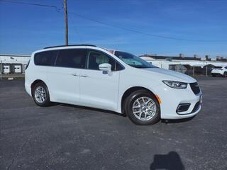 2022 Chrysler Pacifica for sale in Shelbyville IN