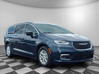 2023 Chrysler Pacifica for sale in High Point, NC
